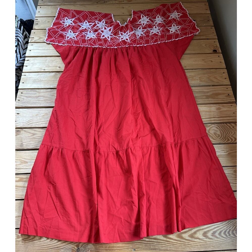 Vintage Queen Caro Embroidered Dress Size 2X Women’s Red